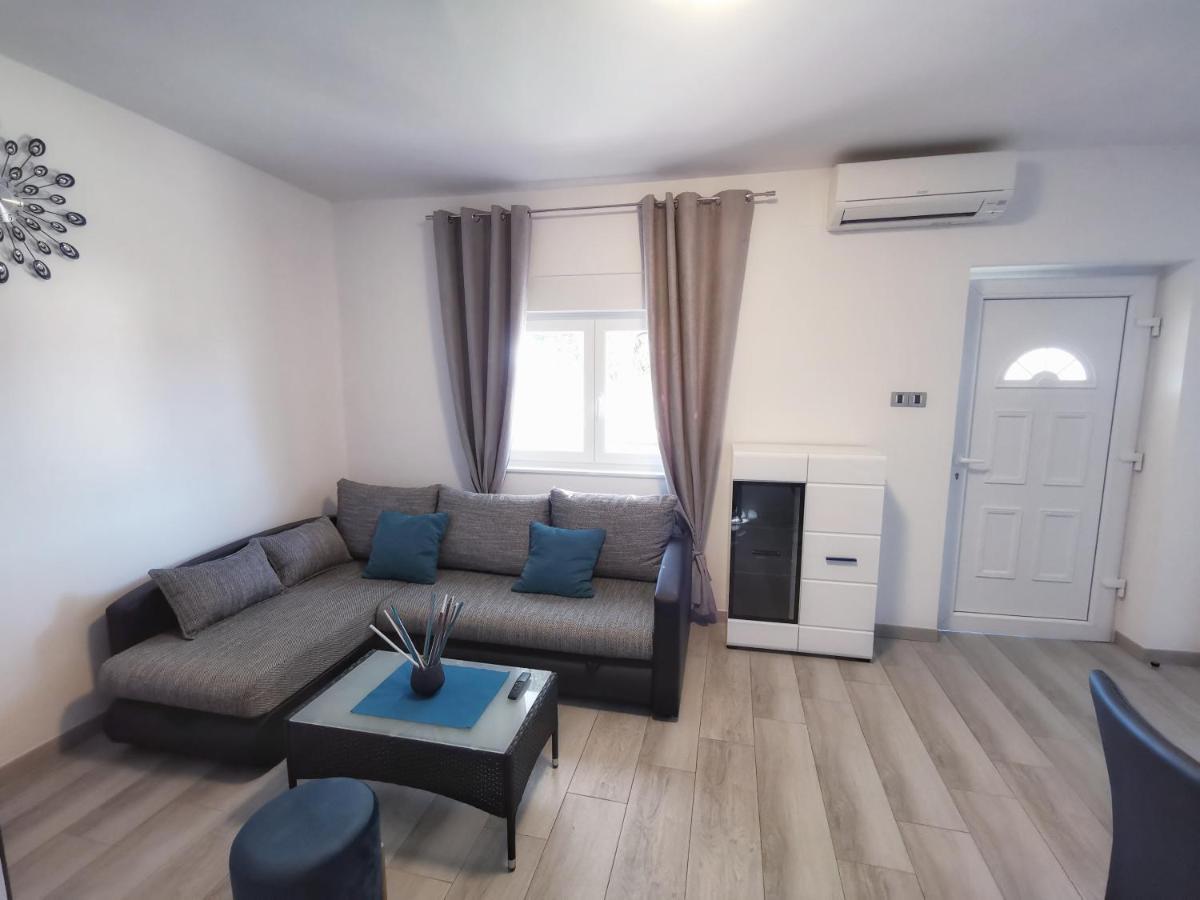 Apartman Rocan Vrsar Exterior photo